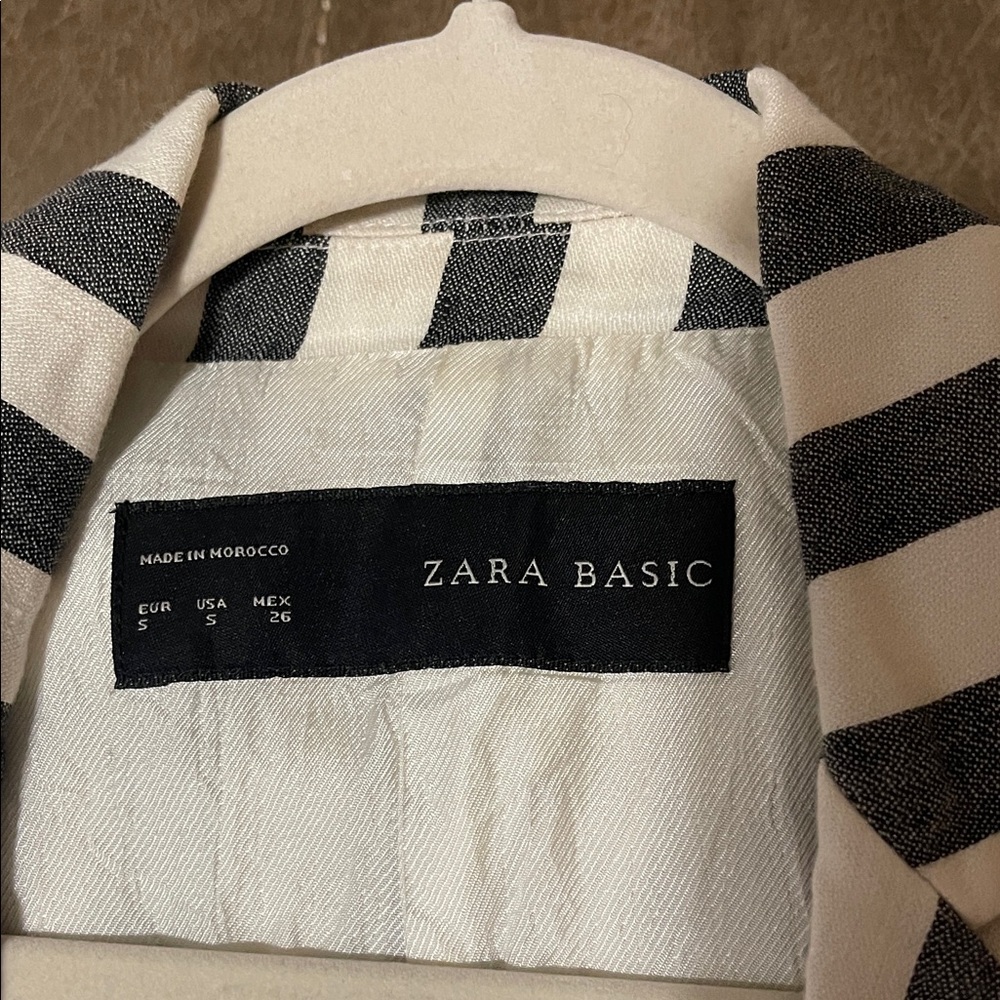 Zara Basic Striped Blazer